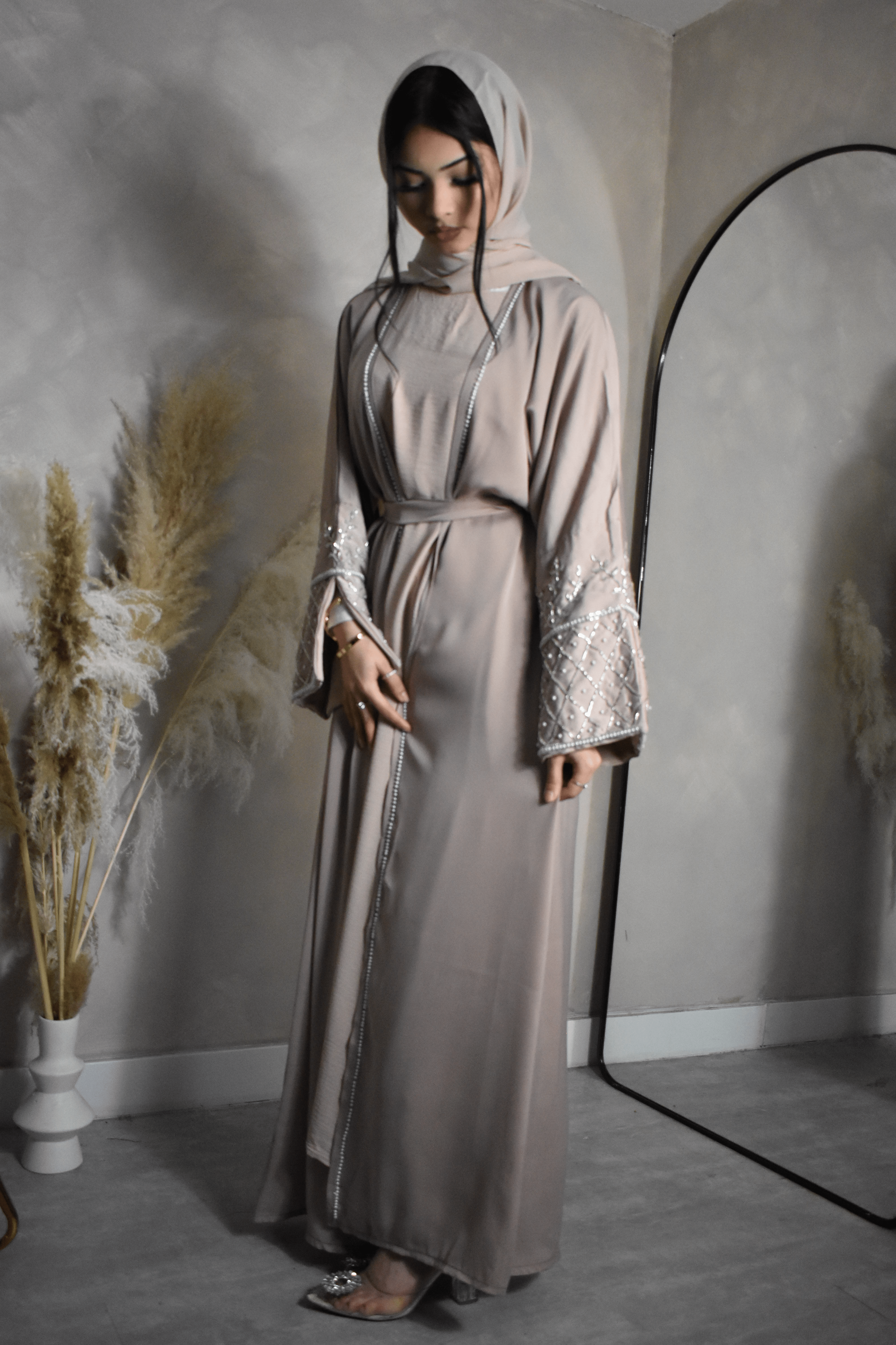 NOURAH BEIGE