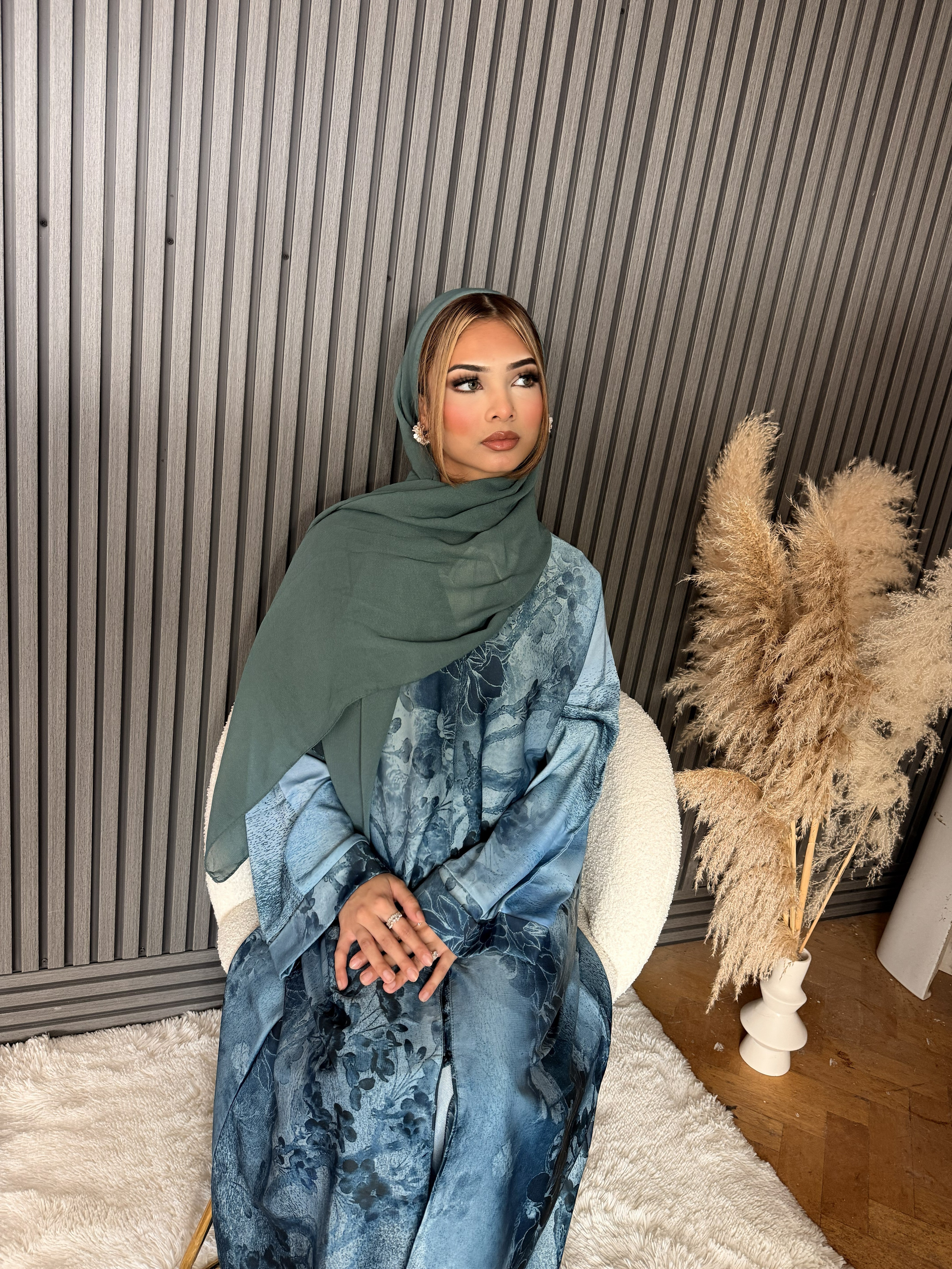 FLORAL MIST ABAYA SET BLUE