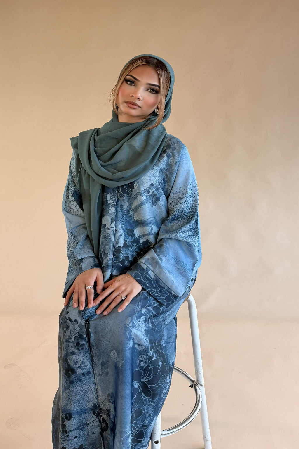 FLORAL MIST ABAYA SET BLUE