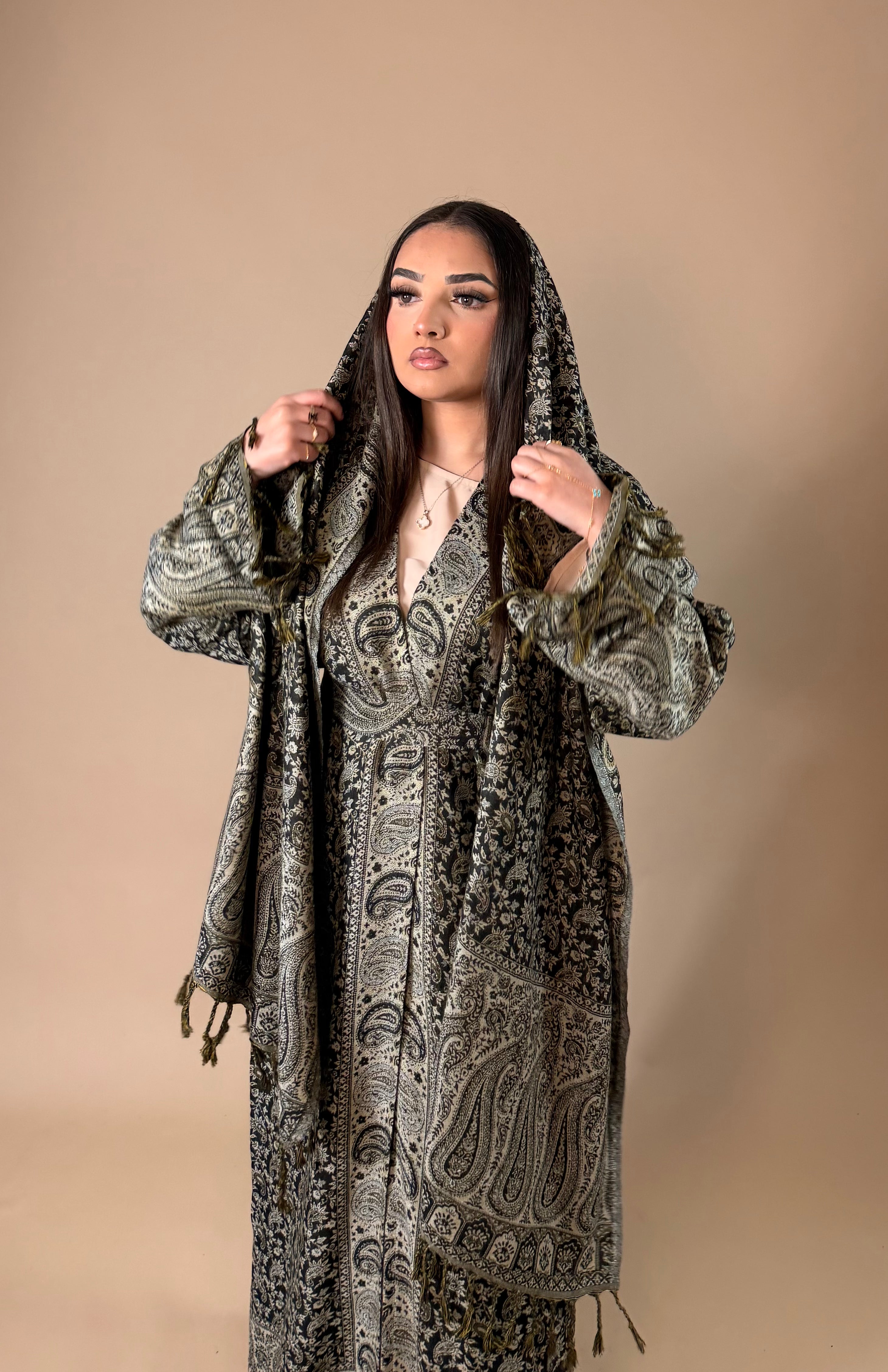 KHALEESI PASHMINA ABAYA BLACK