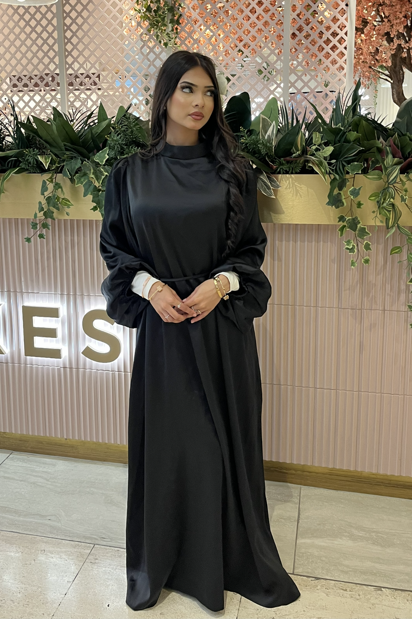 Black Modest Abaya with Zip